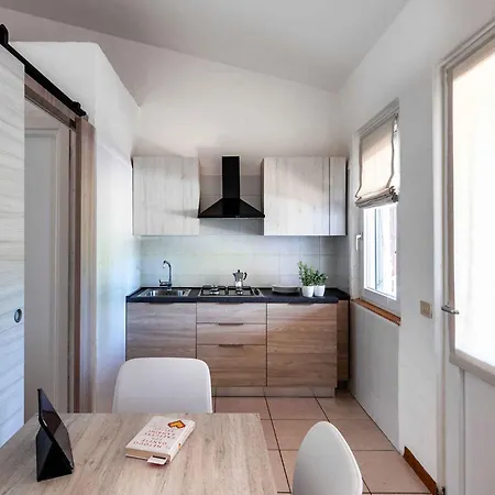 Beachfront In 54879 Apartament